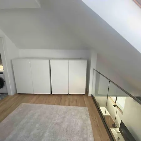 Netflix Cloud Penthouse Apartment *