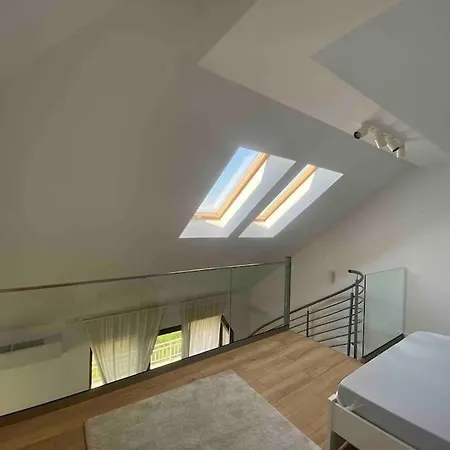 Apartment Netflix Cloud Penthouse *